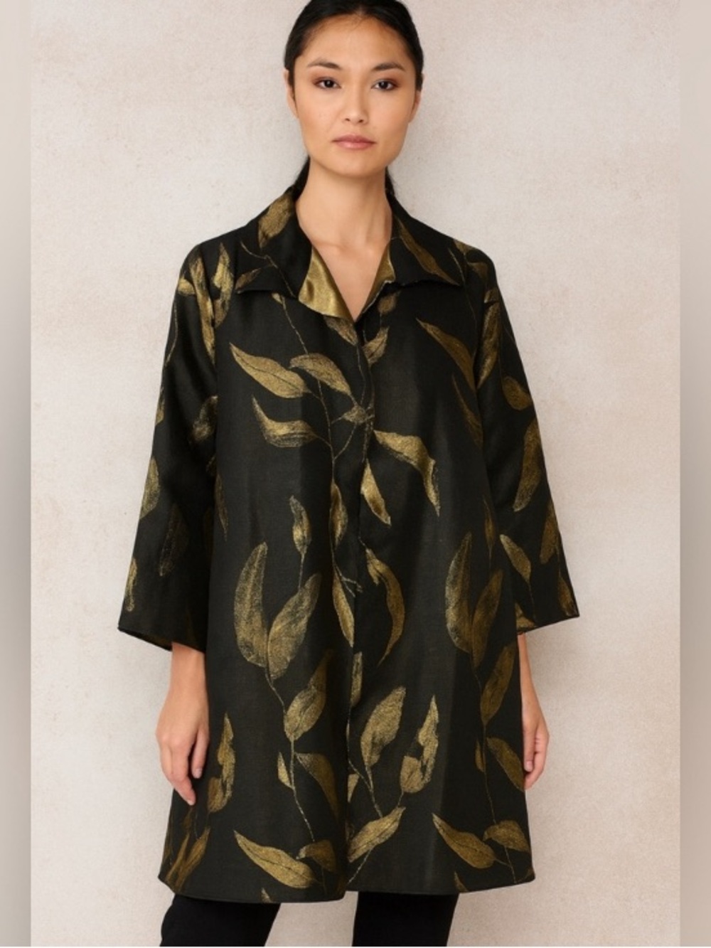 Caroline Rose Oversized Black Kimono Style Jacket with Metallic Gold Leaf Print